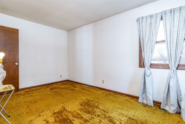 1675 Peach Avenue, Madrid, IA 50156