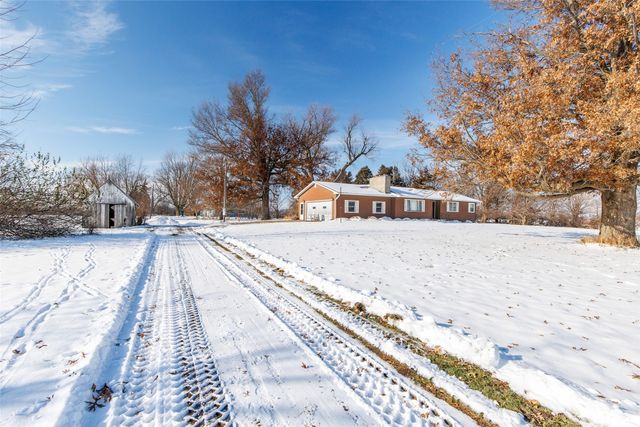1675 Peach Avenue, Madrid, IA 50156