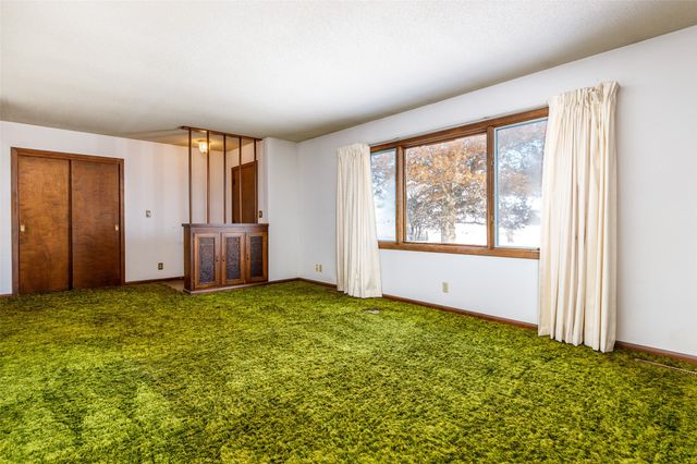 1675 Peach Avenue, Madrid, IA 50156