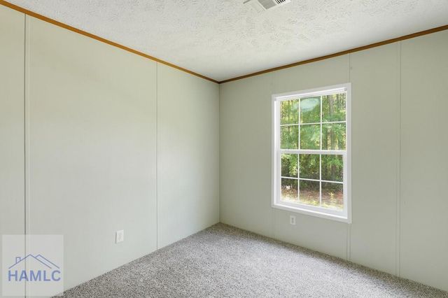 99 Kevin's Lane NE, Hinesville, GA 31313