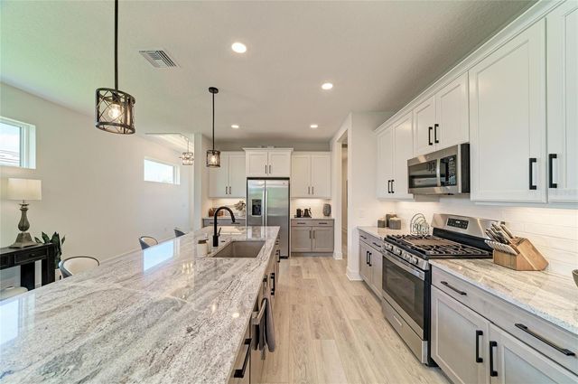 1047 WATERLINE COURT, Sarasota, FL 34240