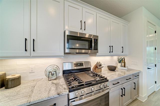 1047 WATERLINE COURT, Sarasota, FL 34240