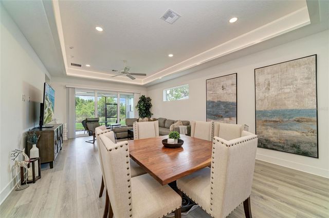 1047 WATERLINE COURT, Sarasota, FL 34240