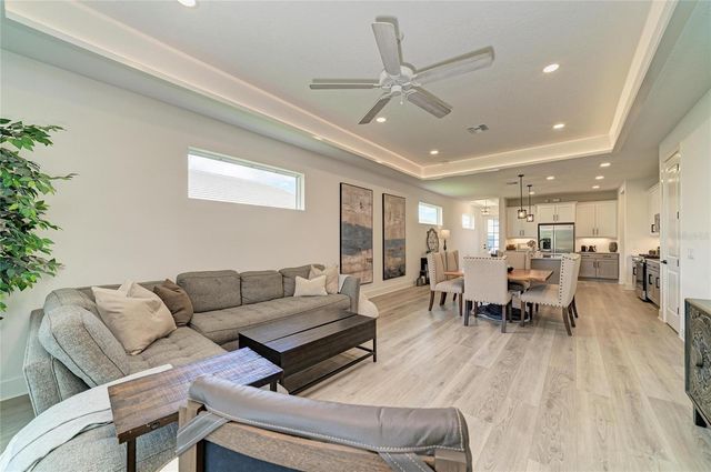 1047 WATERLINE COURT, Sarasota, FL 34240