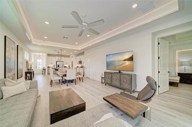 1047 WATERLINE COURT, Sarasota, FL 34240