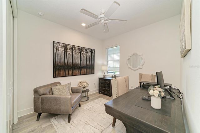 1047 WATERLINE COURT, Sarasota, FL 34240