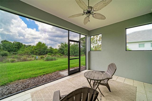 1047 WATERLINE COURT, Sarasota, FL 34240