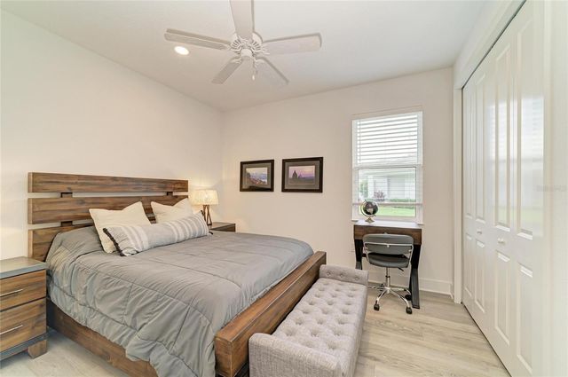 1047 WATERLINE COURT, Sarasota, FL 34240