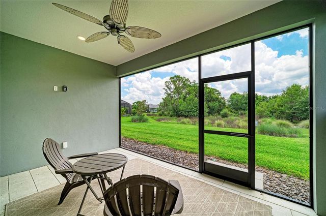 1047 WATERLINE COURT, Sarasota, FL 34240