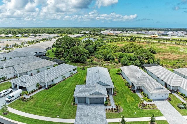 1047 WATERLINE COURT, Sarasota, FL 34240