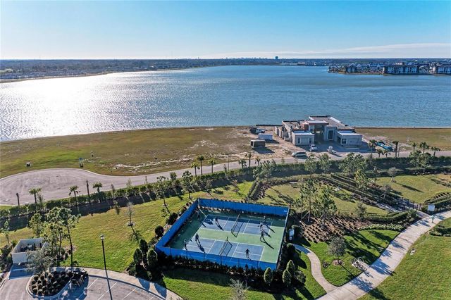 1047 WATERLINE COURT, Sarasota, FL 34240