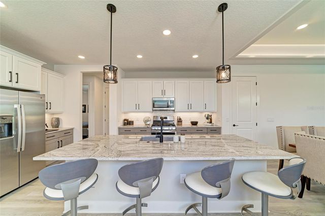 1047 WATERLINE COURT, Sarasota, FL 34240