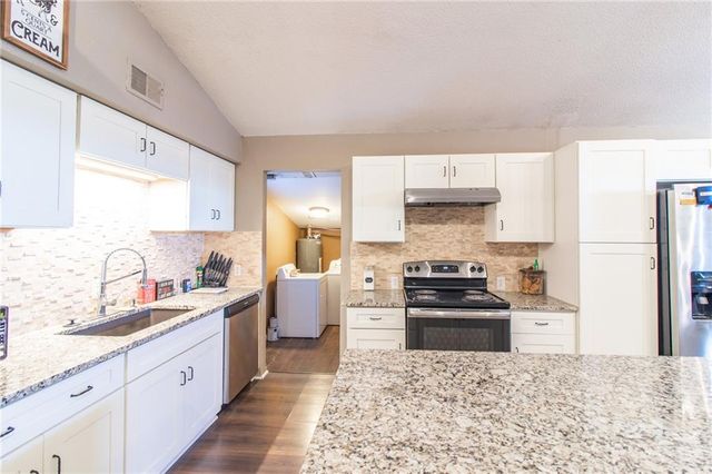 206 SW 1671 Road, Kingsville, MO 64071