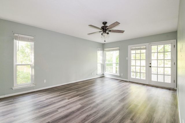 4509 Country Club Drive, Dickinson, TX 77539