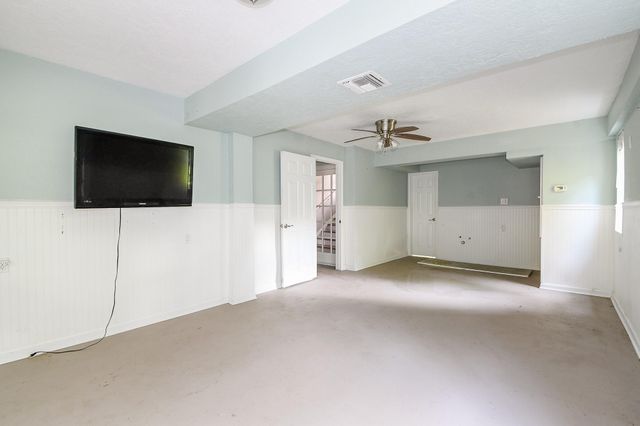 4509 Country Club Drive, Dickinson, TX 77539