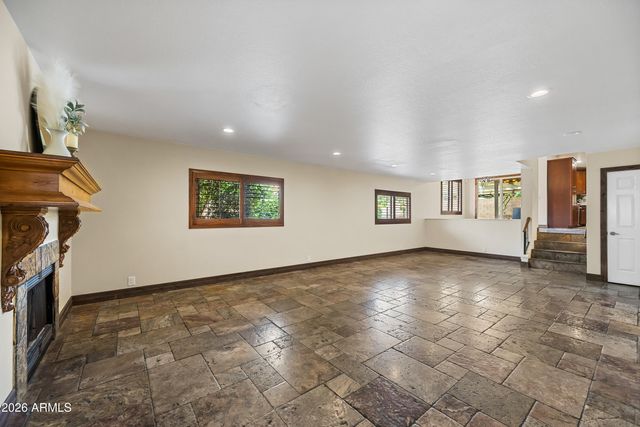 642 E SAGEBRUSH Street, Gilbert, AZ 85296