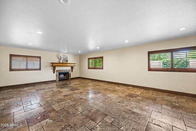 642 E SAGEBRUSH Street, Gilbert, AZ 85296
