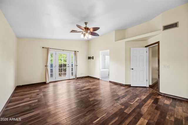 642 E SAGEBRUSH Street, Gilbert, AZ 85296