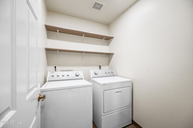 642 E SAGEBRUSH Street, Gilbert, AZ 85296