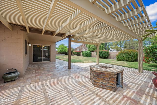 642 E SAGEBRUSH Street, Gilbert, AZ 85296