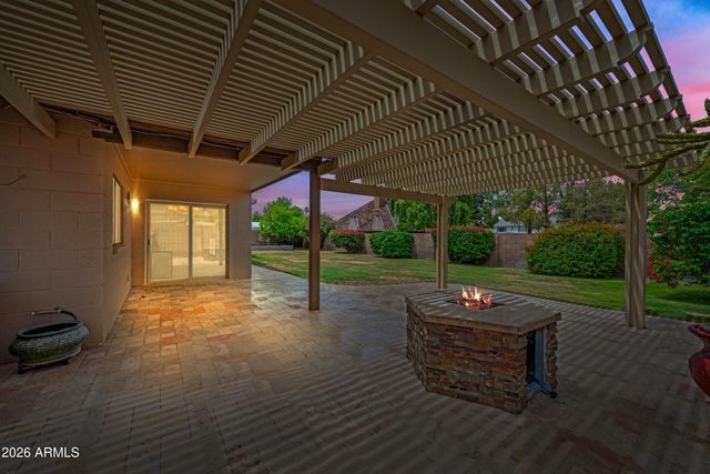 642 E SAGEBRUSH Street, Gilbert, AZ 85296