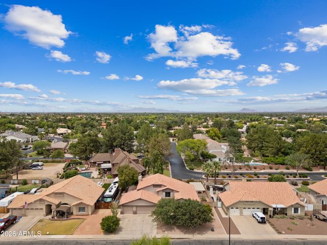 642 E SAGEBRUSH Street, Gilbert, AZ 85296