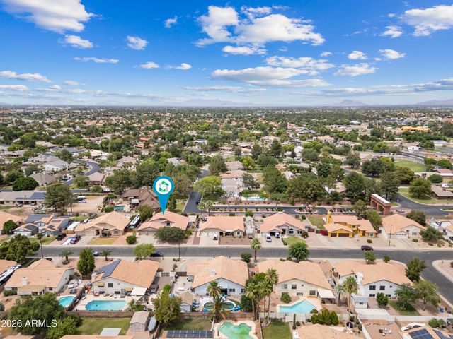 642 E SAGEBRUSH Street, Gilbert, AZ 85296