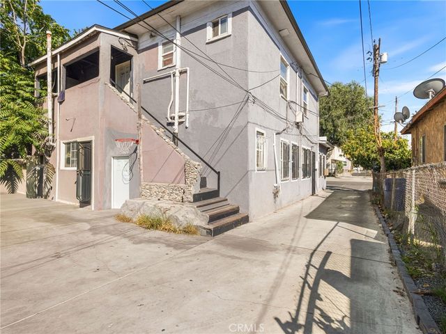 669 N Boyle, Los Angeles, CA 90033