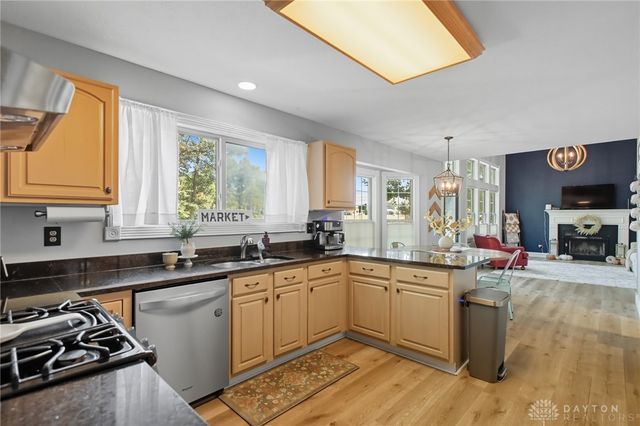 970 Forest Edge Avenue, Springfield, OH 45503