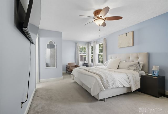 970 Forest Edge Avenue, Springfield, OH 45503