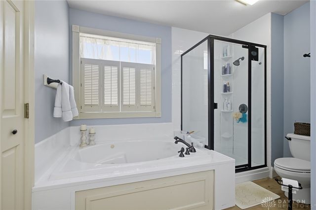 970 Forest Edge Avenue, Springfield, OH 45503