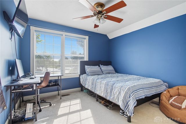 970 Forest Edge Avenue, Springfield, OH 45503