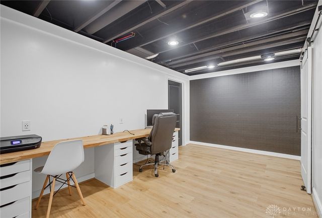 970 Forest Edge Avenue, Springfield, OH 45503