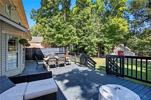 970 Forest Edge Avenue, Springfield, OH 45503