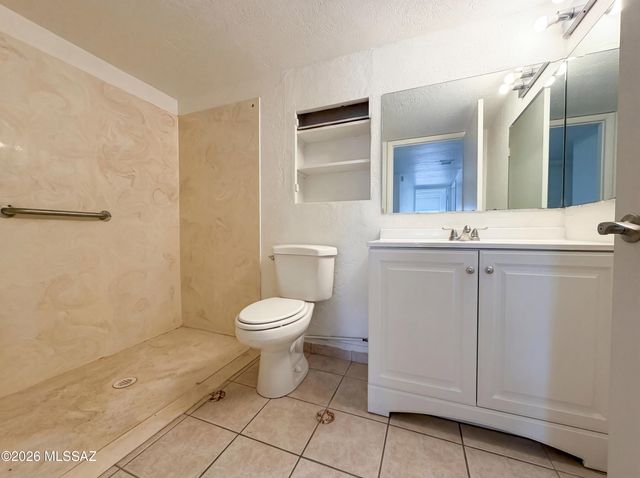 5211 E 20th Street, Tucson, AZ 85711