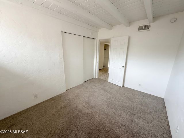 5211 E 20th Street, Tucson, AZ 85711