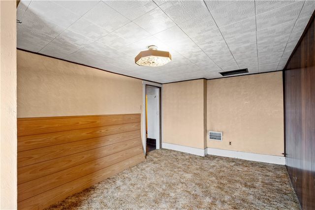 11 Madison Street, Cokeburg, PA 15324