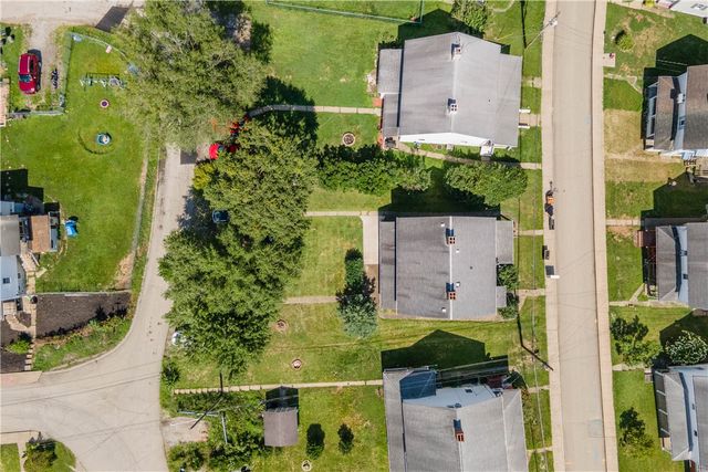 11 Madison Street, Cokeburg, PA 15324