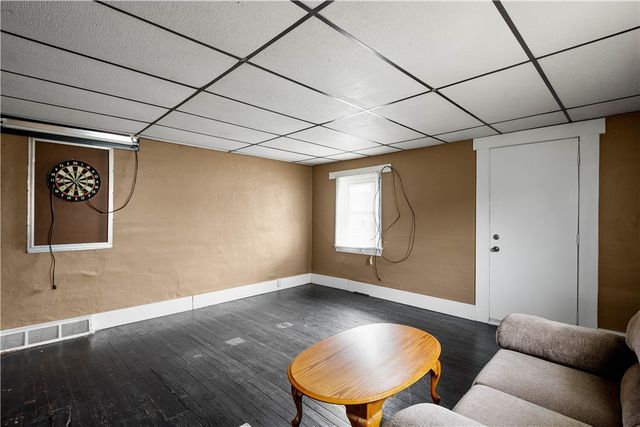 11 Madison Street, Cokeburg, PA 15324