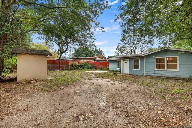 351 Eland, San Antonio, TX 78213