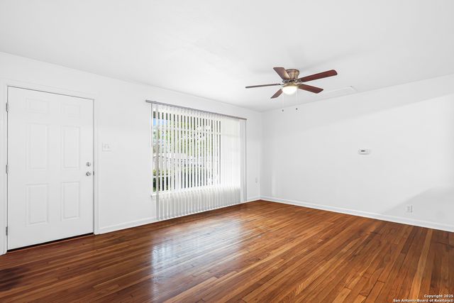 351 Eland, San Antonio, TX 78213