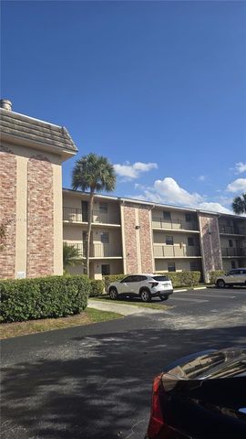 3351 NW 85th Ave 316, Coral Springs, FL 33065