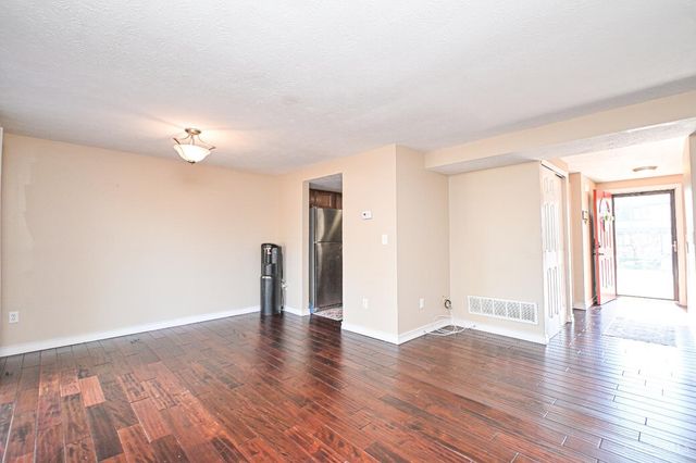 465 Vancover Court, Union Twp, OH 45244