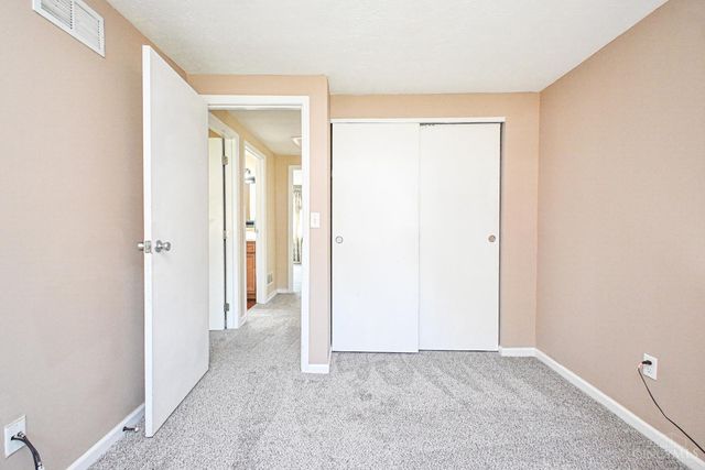 465 Vancover Court, Union Twp, OH 45244