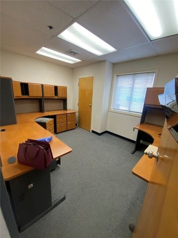77 Broadcommon Road, Bristol, RI 02809