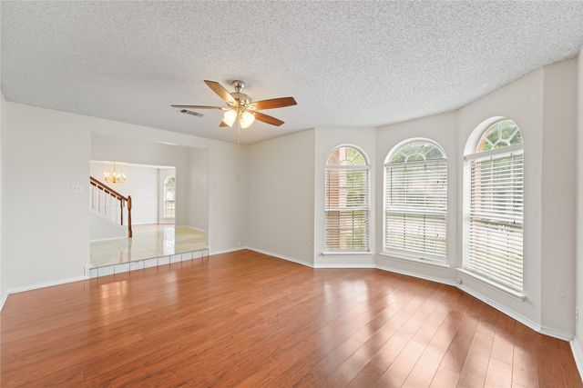 1521 Curtis Lane, Cedar Hill, TX 75104
