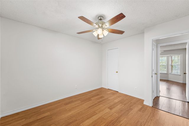 1521 Curtis Lane, Cedar Hill, TX 75104
