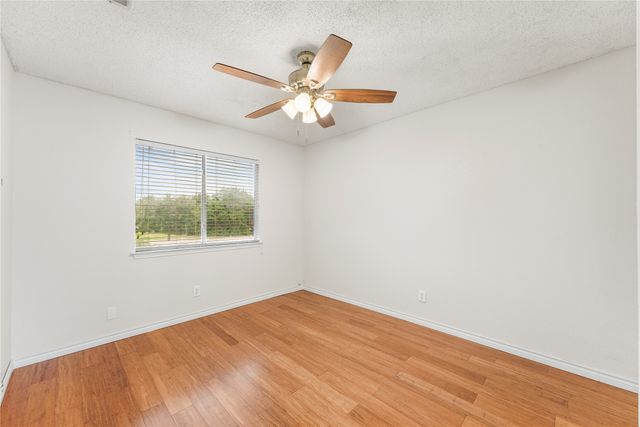 1521 Curtis Lane, Cedar Hill, TX 75104