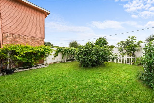 1521 Curtis Lane, Cedar Hill, TX 75104