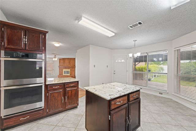 1521 Curtis Lane, Cedar Hill, TX 75104